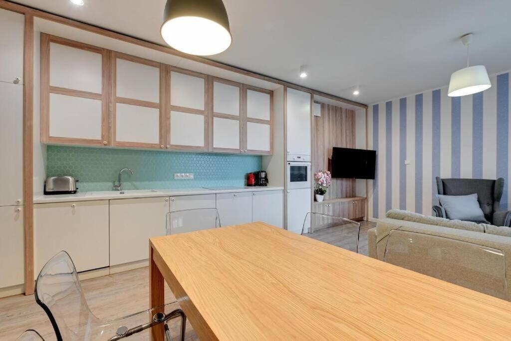 Ferienwohnung Urbannest At The Old Town Torunska Danzig Exterior foto